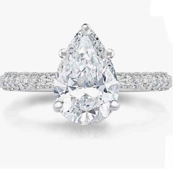 Neiman Marcus Jewelry - 18k 3ct Pear Ring
